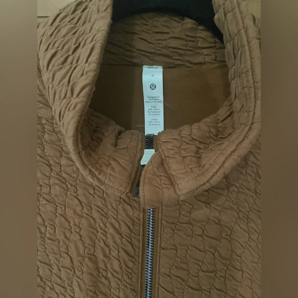 Lululemon Jacket - Picture 3 of 3